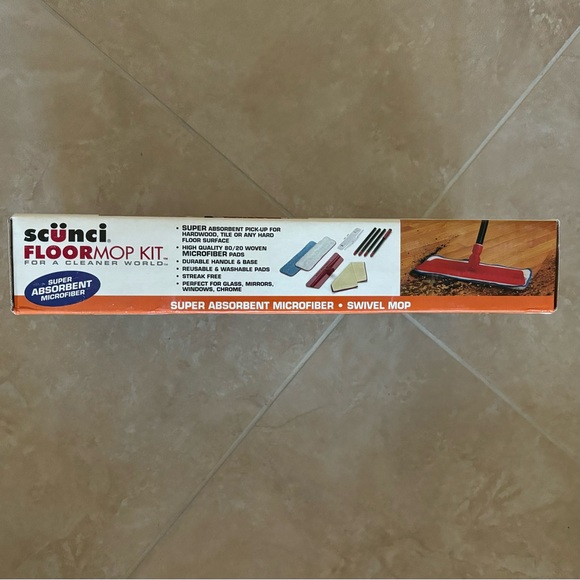 NIB Scunci Floor Mop Kit w/Microfiber Pads - Picture 6 of 7